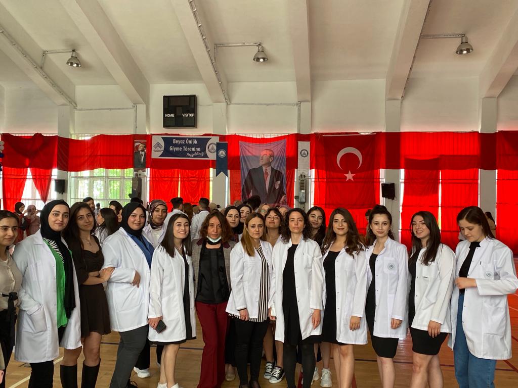 Önlük Giyme Töreni